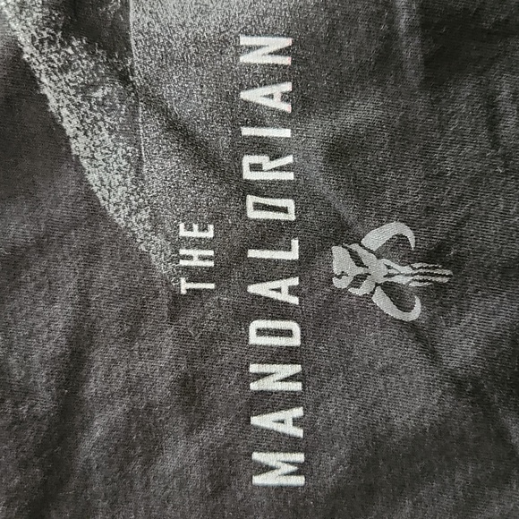 Mandalorian tshirt in Large - Picture 5 of 5